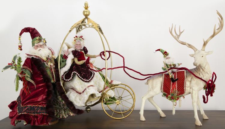 Mark Roberts Santas - Mr & Mrs Claus Carriage Set